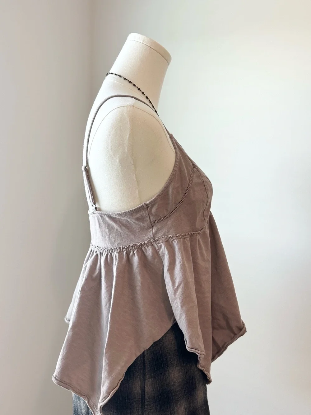 aerie Taupe Flowy Cami - Picture 4 of 8